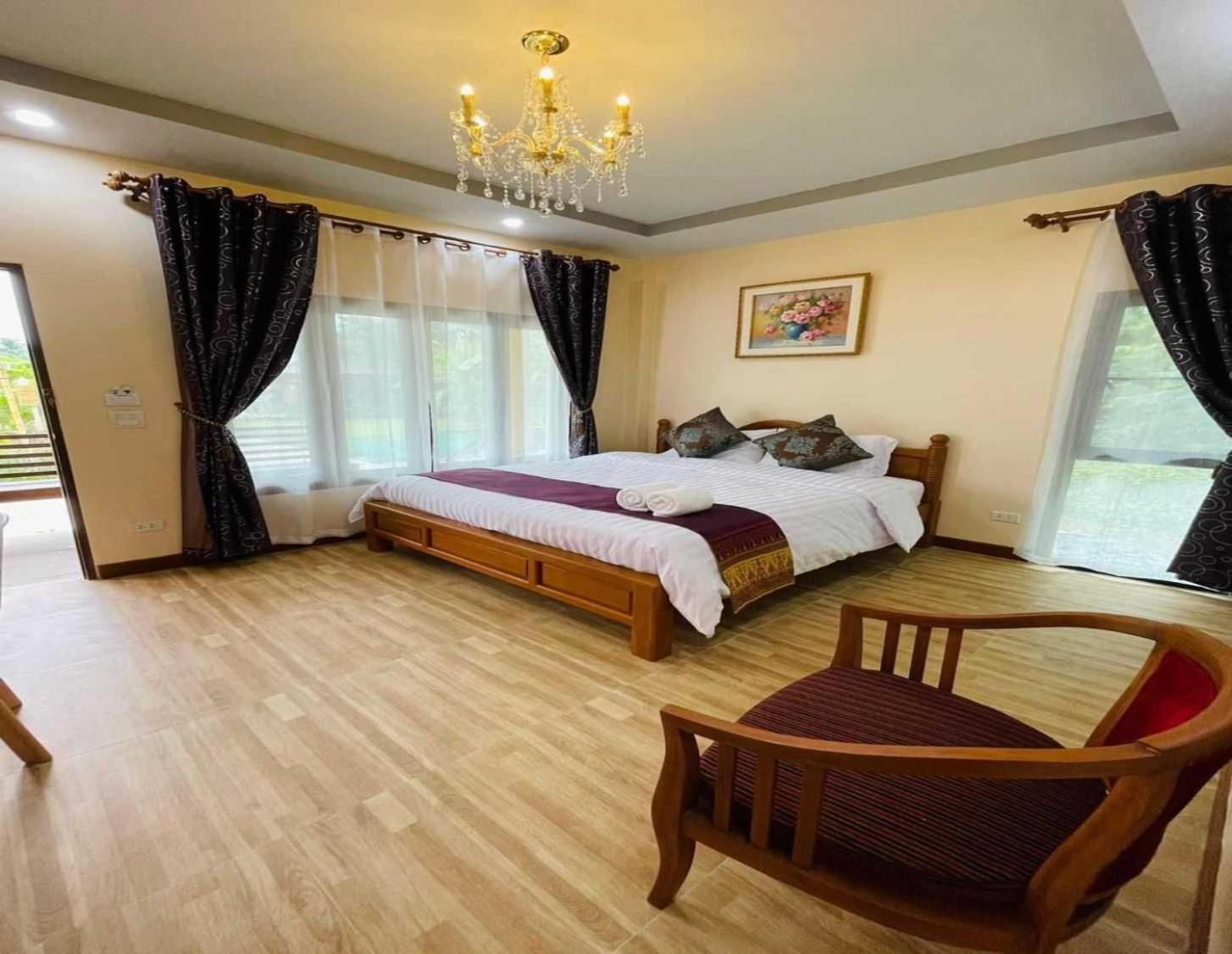 Capital O 75518 Baan Rose Resort Ao Luk Εξωτερικό φωτογραφία