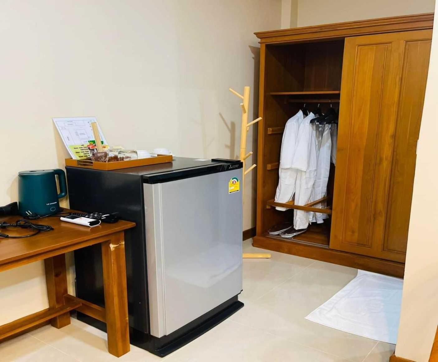 Capital O 75518 Baan Rose Resort Ao Luk Εξωτερικό φωτογραφία