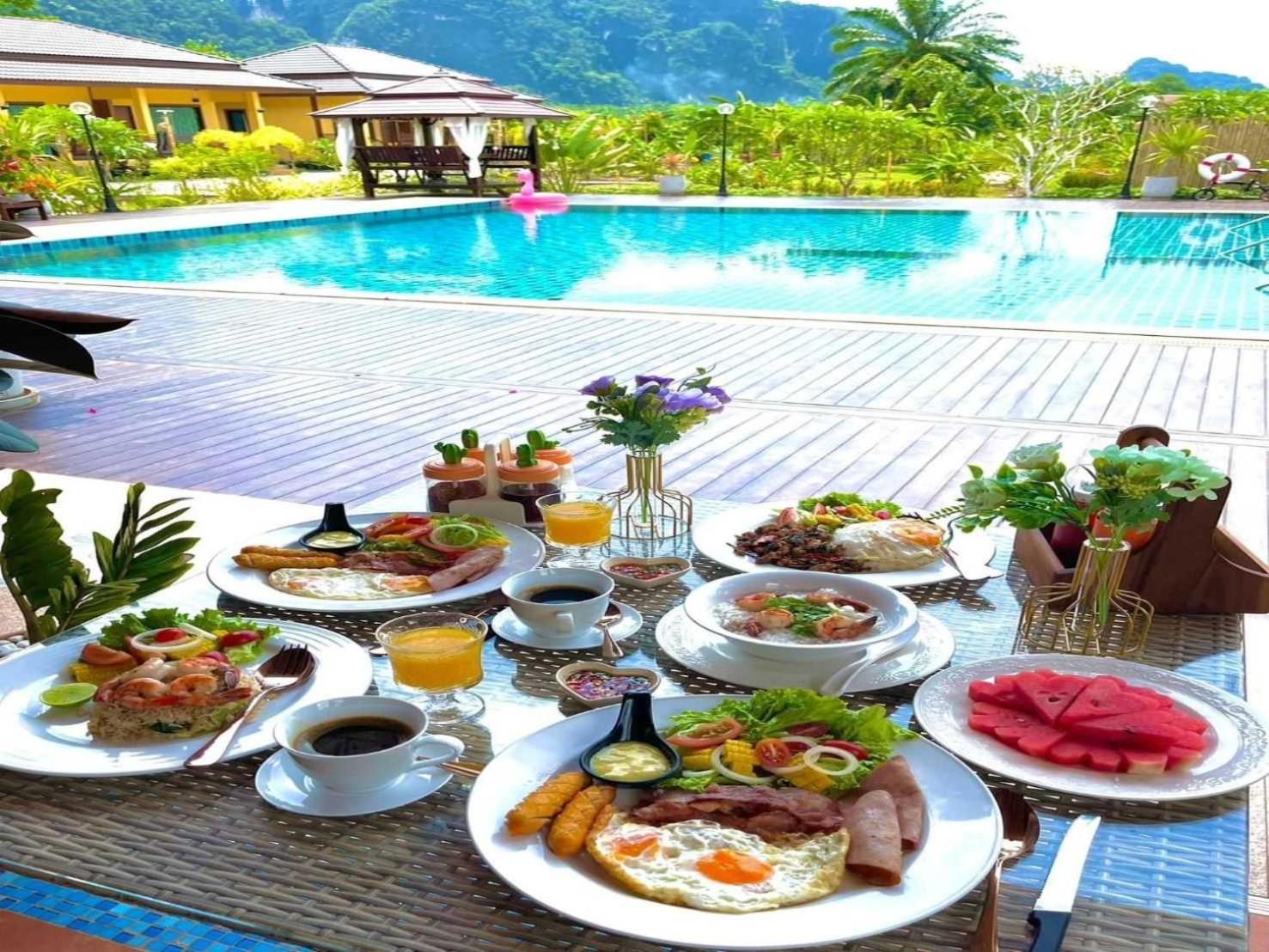 Capital O 75518 Baan Rose Resort Ao Luk Εξωτερικό φωτογραφία